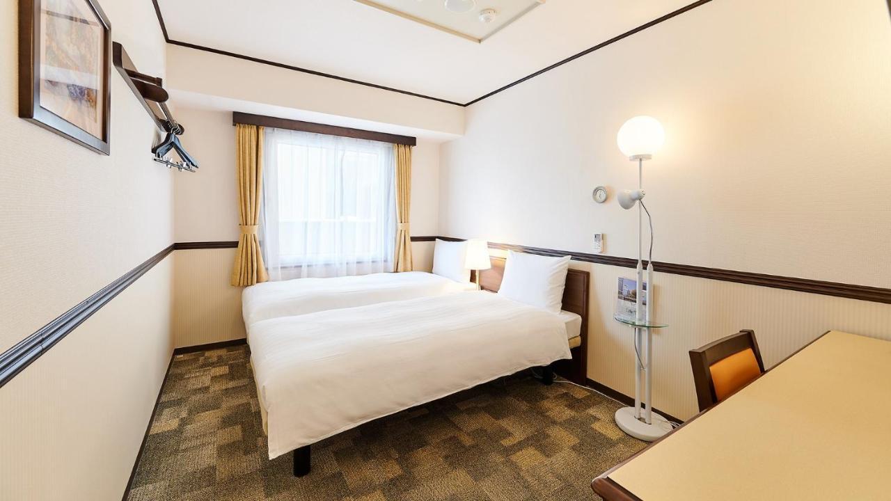 Toyoko Inn Osaka Namba Nippombashi Exteriör bild