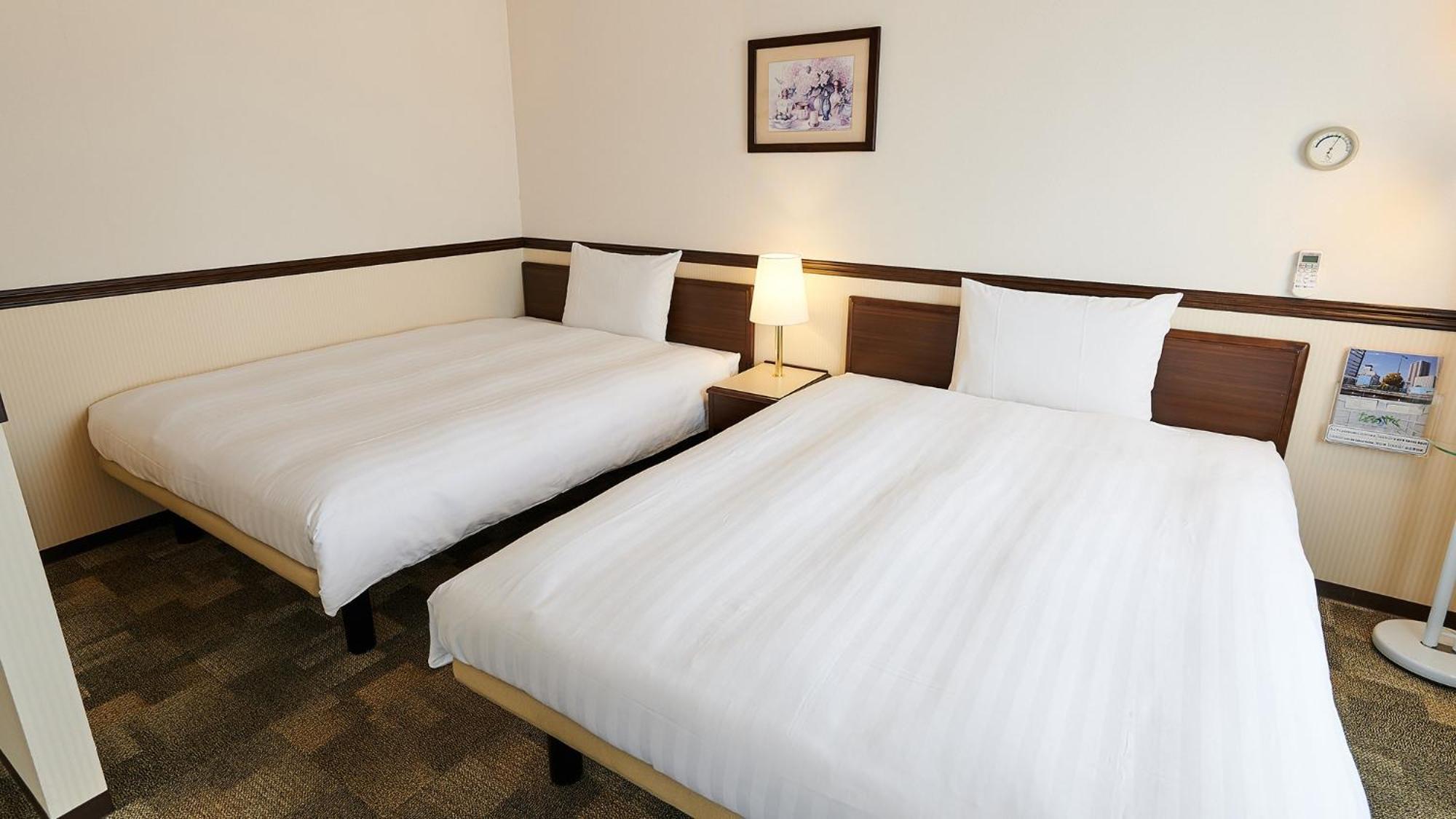 Toyoko Inn Osaka Namba Nippombashi Rum bild