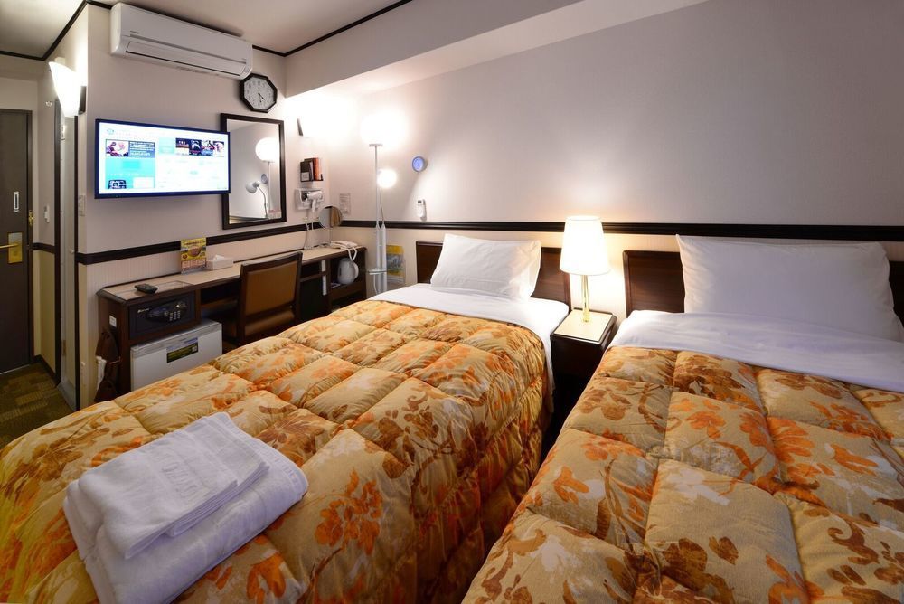 Toyoko Inn Osaka Namba Nippombashi Exteriör bild